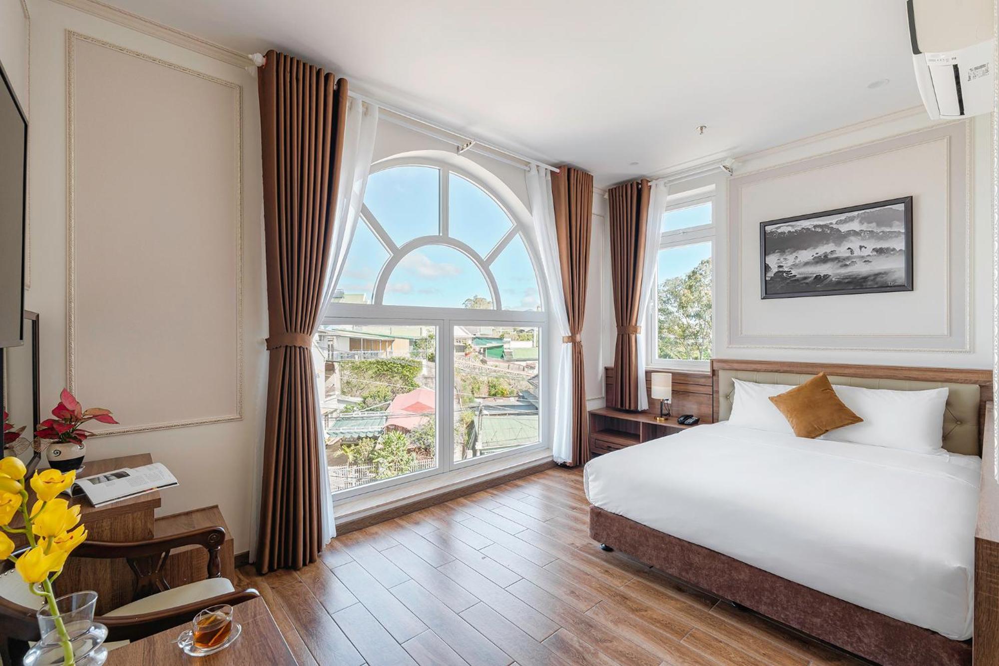 Pine View Hotel Dalat Extérieur photo