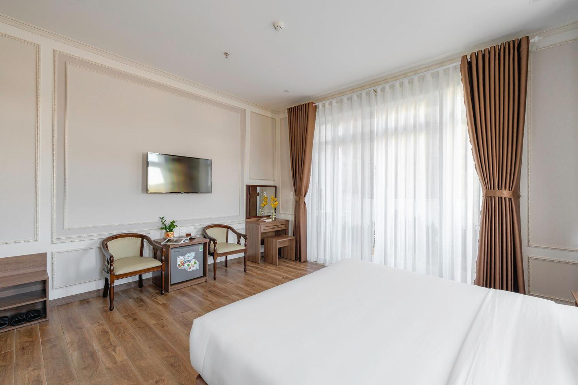 Pine View Hotel Dalat Extérieur photo