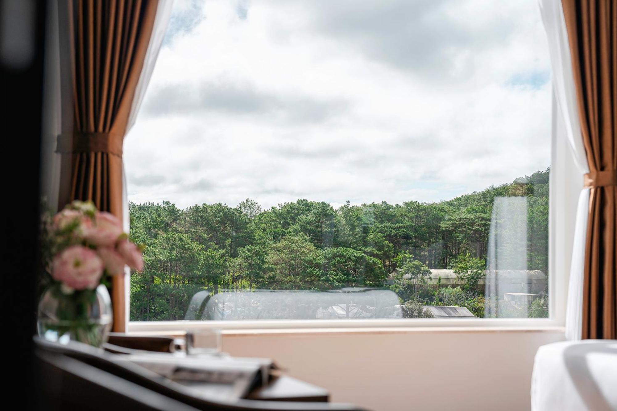 Pine View Hotel Dalat Extérieur photo