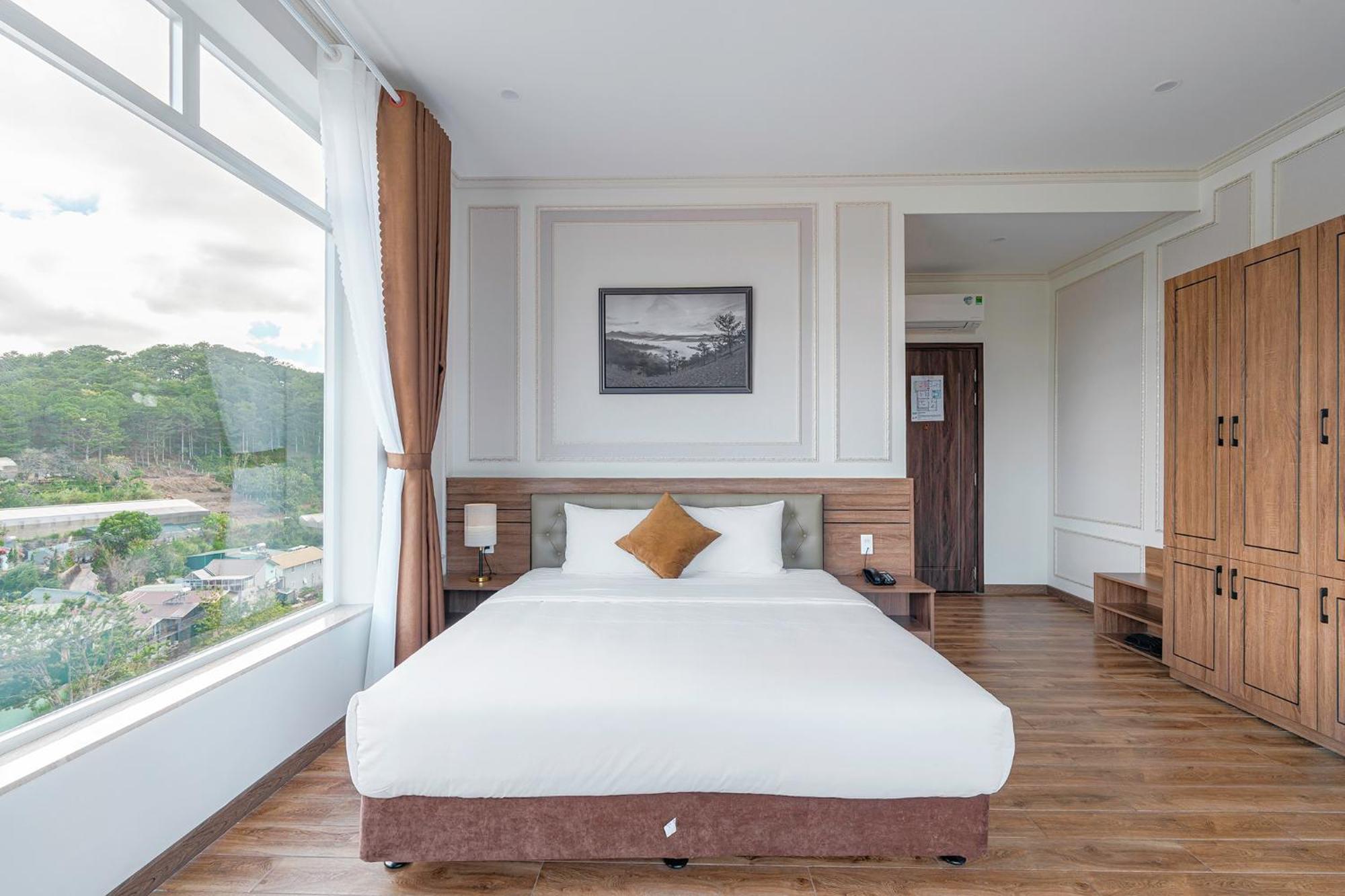 Pine View Hotel Dalat Extérieur photo